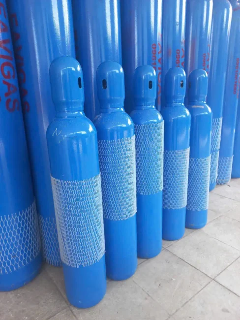 Bình Khí Argon 10l Nạp áp Suất 150 Bar Nhỏ Gọn Chuyên Phục Vụ Thợ Hàn Công Trình Lưu động.